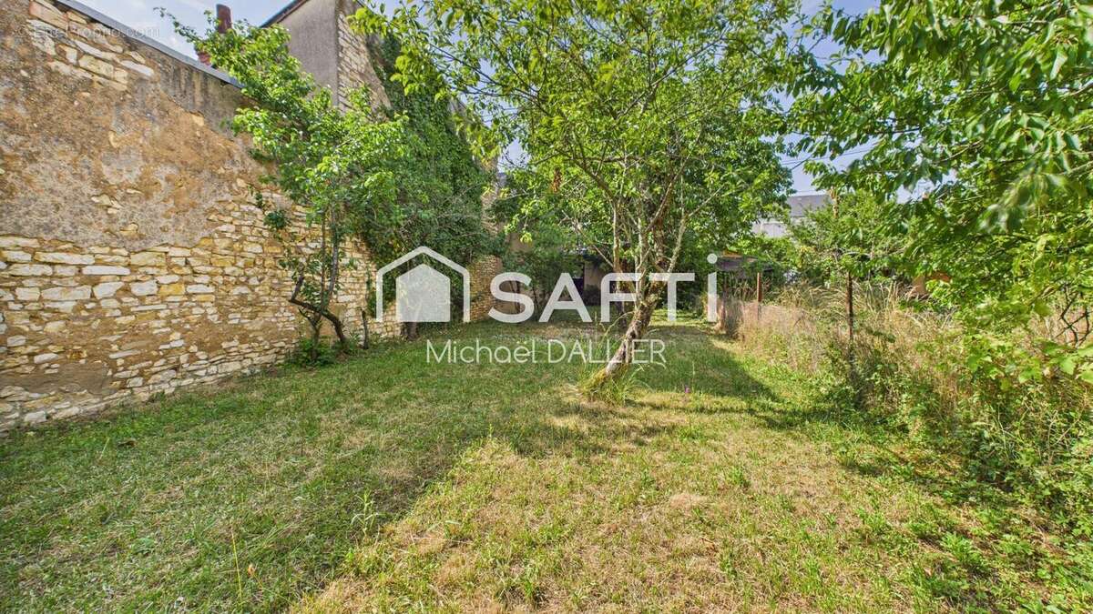 Maison 131 m² à Chateauroux  - photo 9