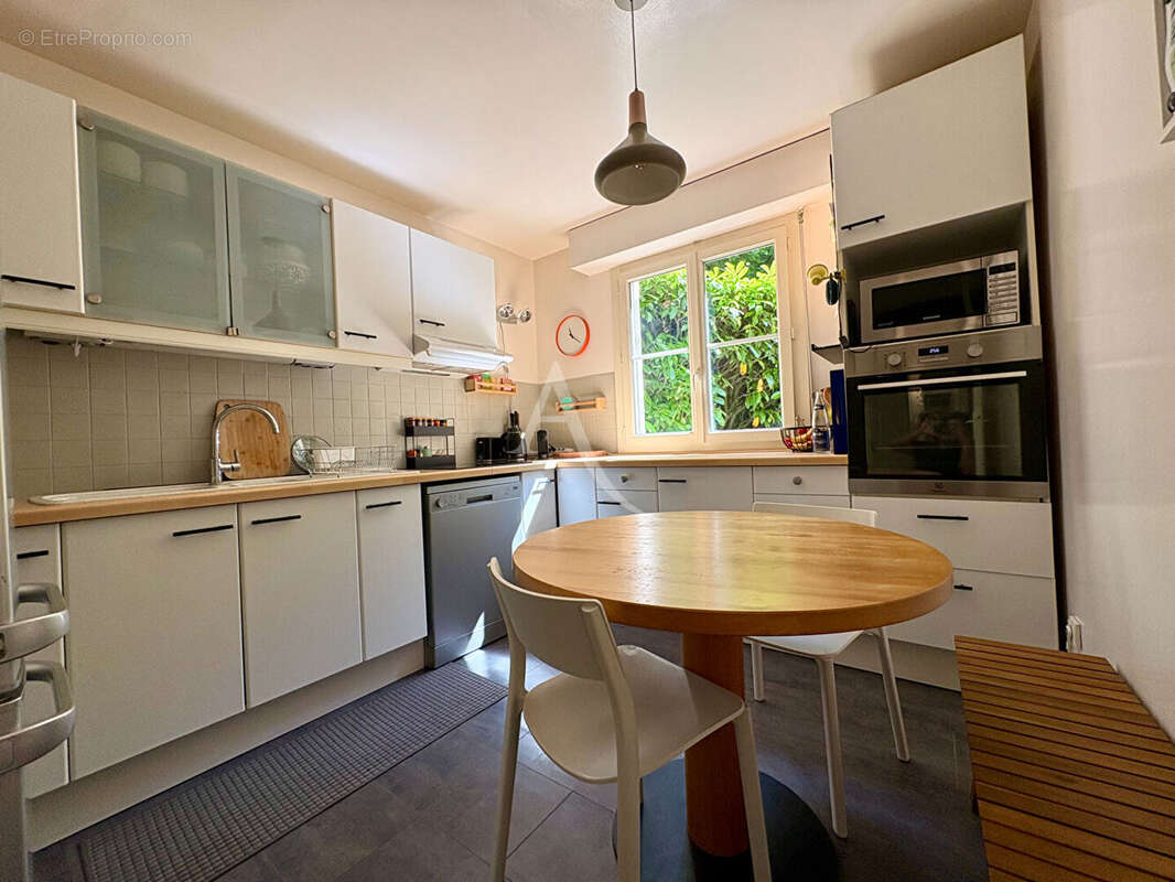 Appartement à GIF-SUR-YVETTE