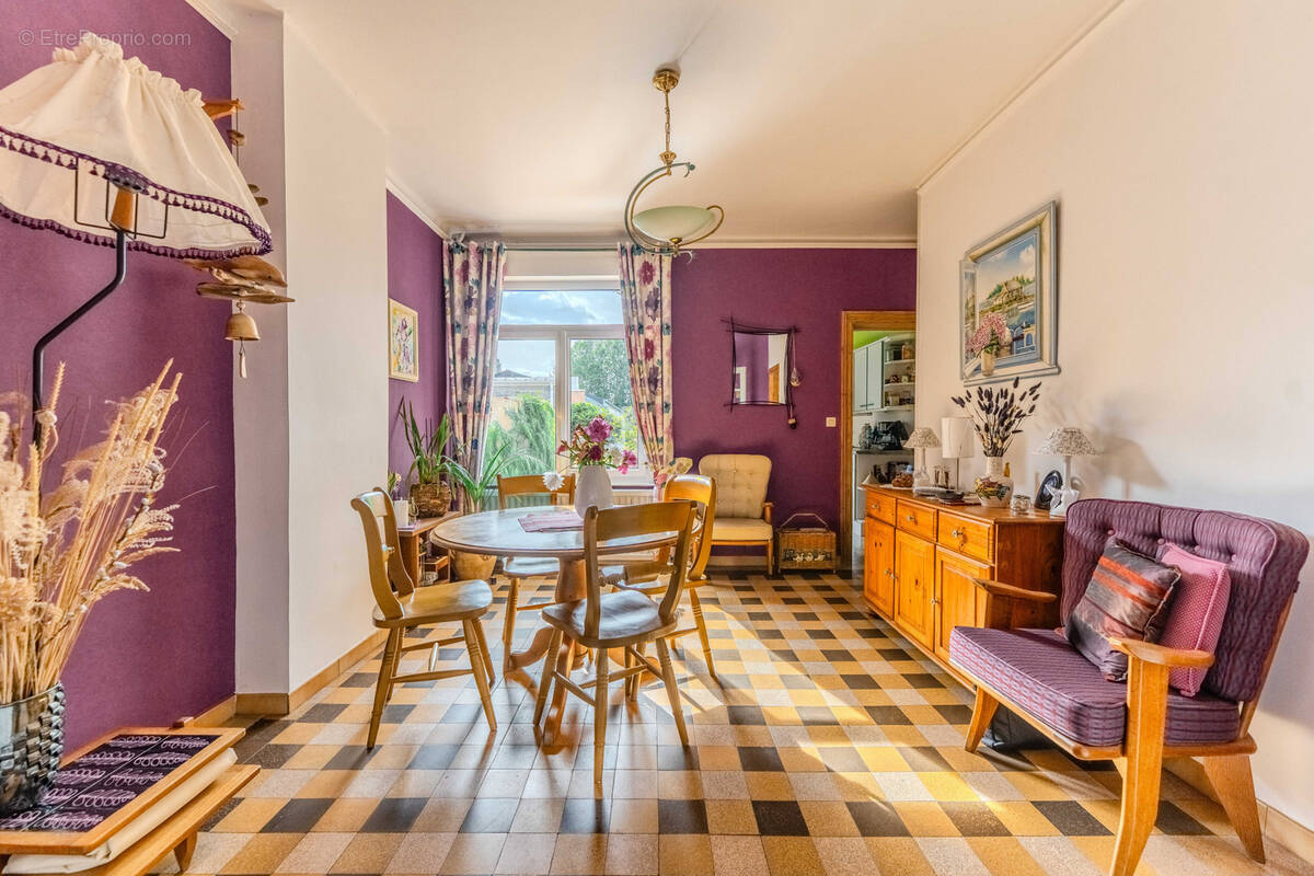 Maison à MEURCHIN