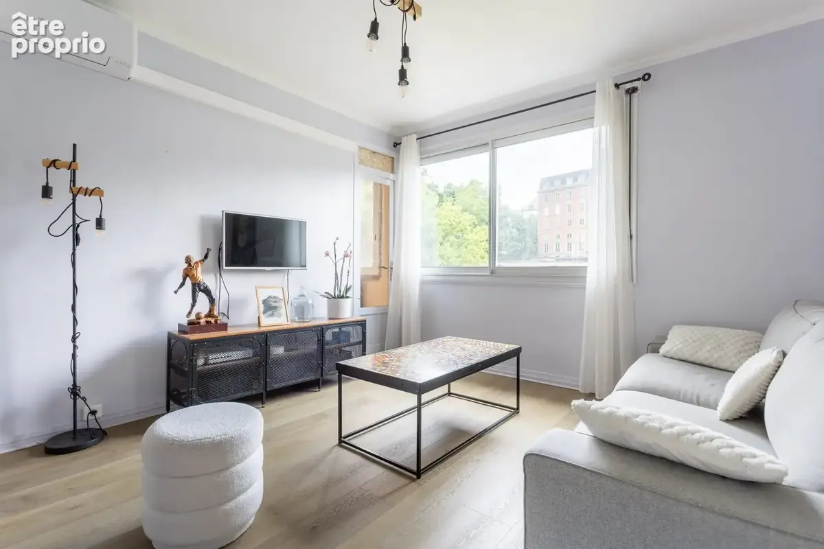 Appartement 4 pièces 79 m² à vendre à Chamalieres (63400) - photo 3