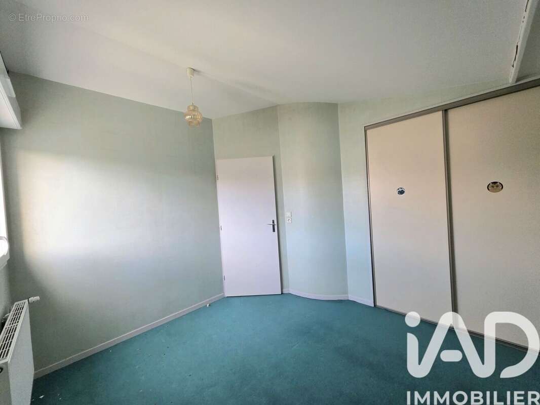 Photo 6 - Maison à BUCHERES