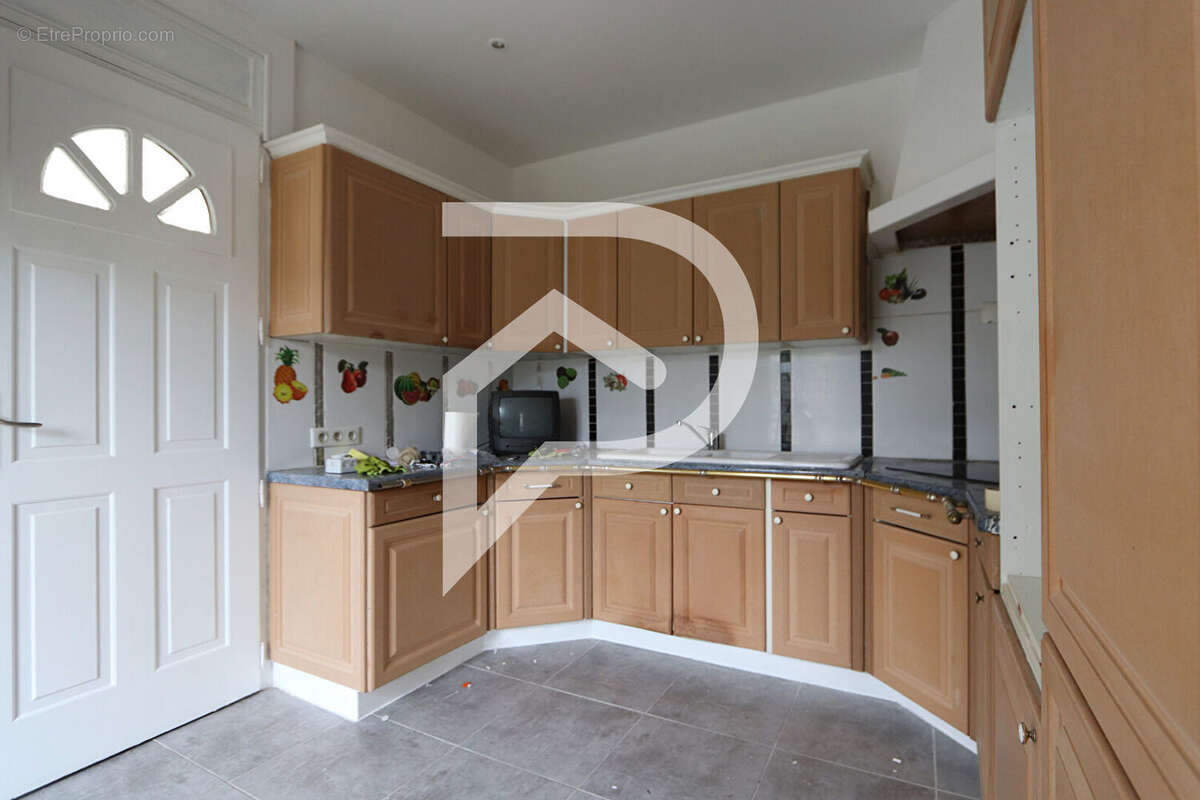 Maison à SAINT-GRATIEN