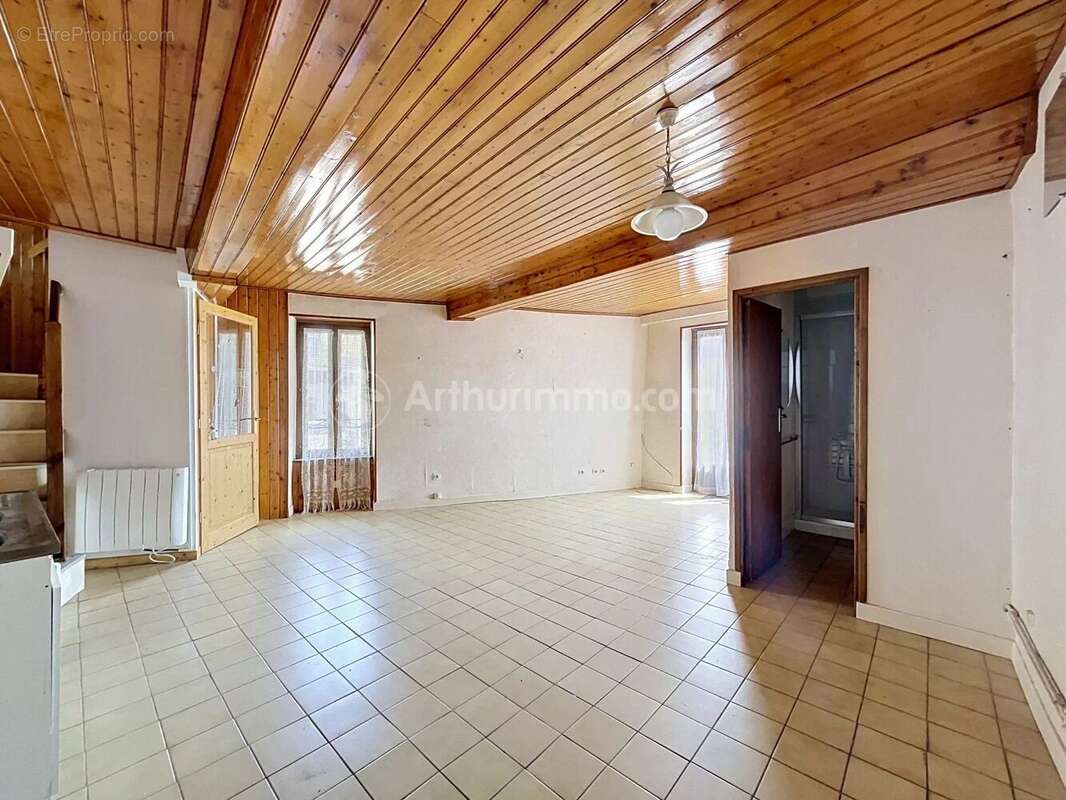 Vente Maison Ceyrat(63122) 127 000ï¿œ - photo 4