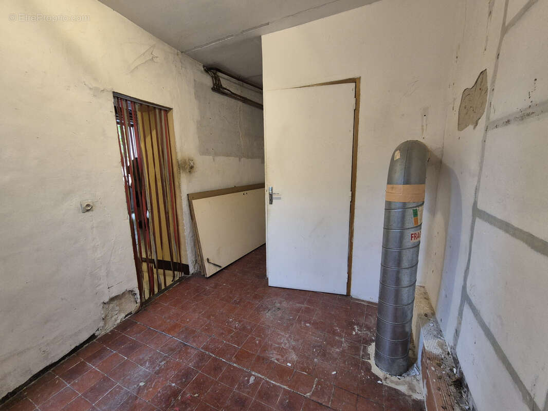 Maison à COURTHEZON