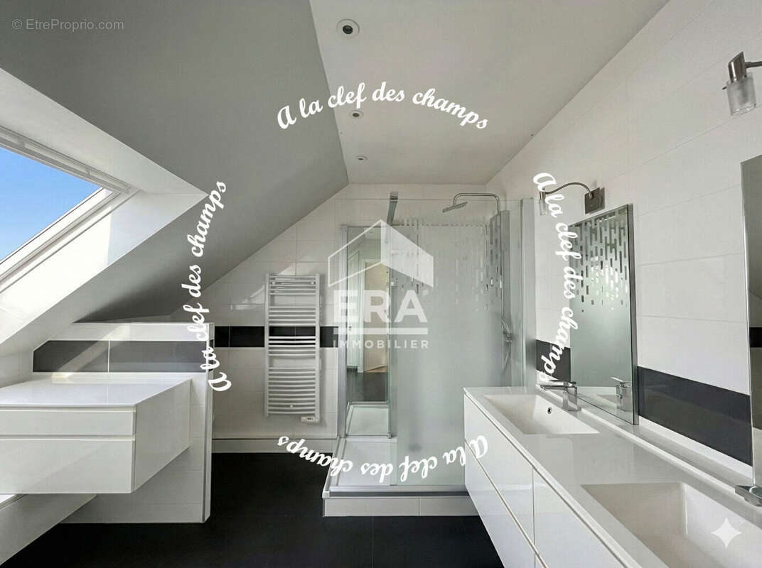 Maison à GIF-SUR-YVETTE