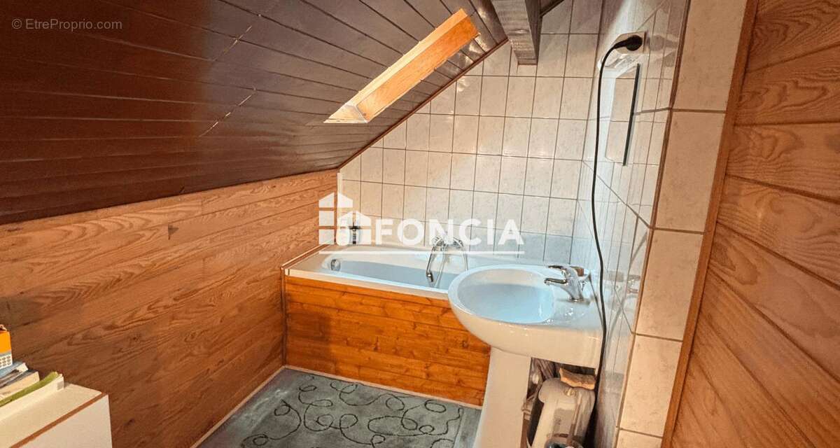 Maison à SAINT-HILAIRE