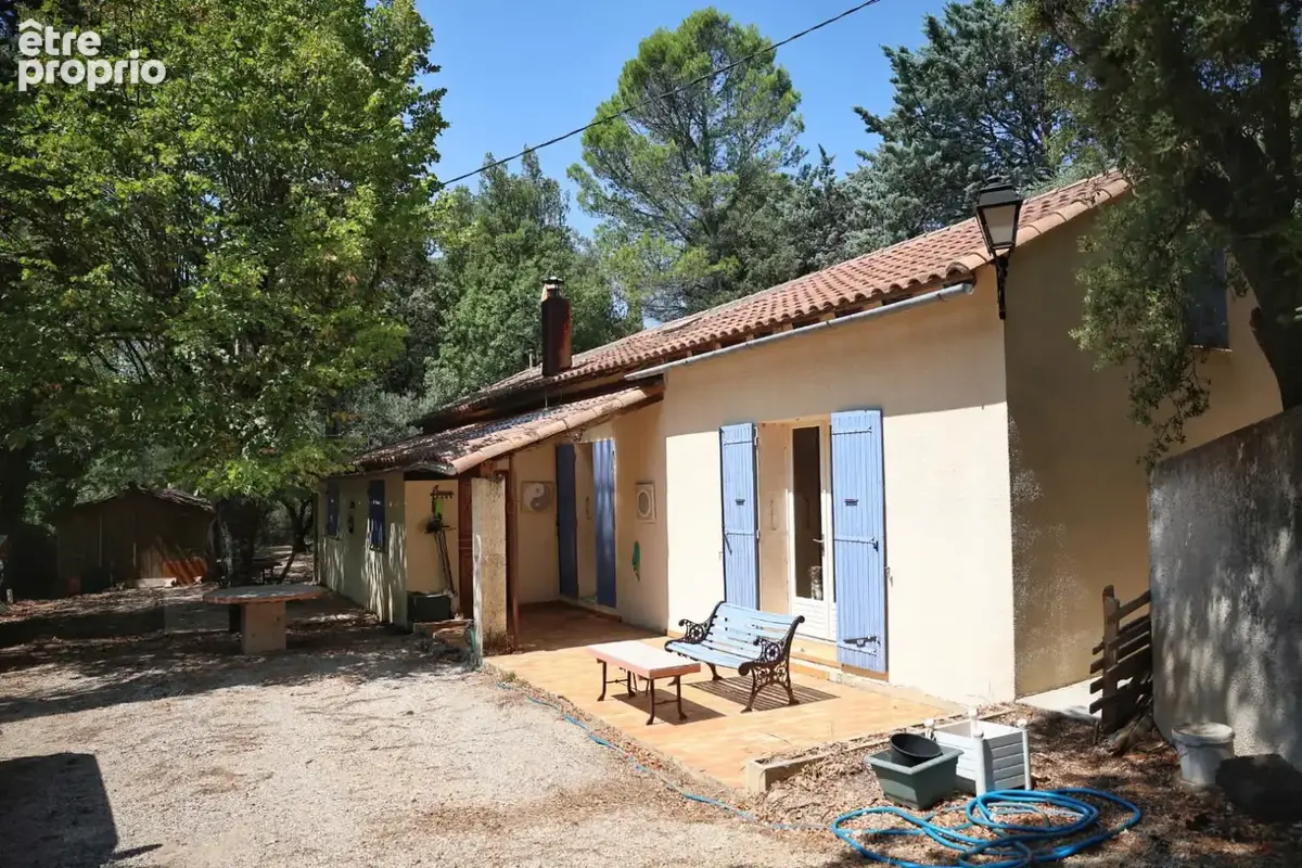 Vauvenargues - maison plain pied - photo 1