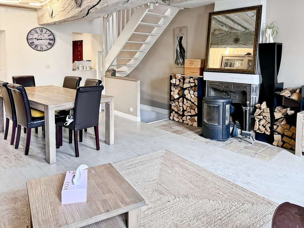 Maison à CHATEAUFORT