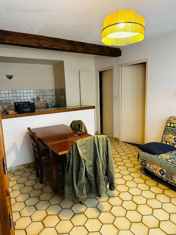 Appartement à LARAGNE-MONTEGLIN