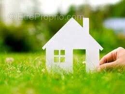 Terrain à BUSSAC-FORET