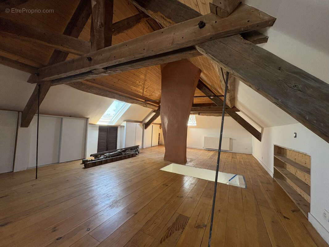 Maison à SAINT-SAUVEUR-SUR-ECOLE
