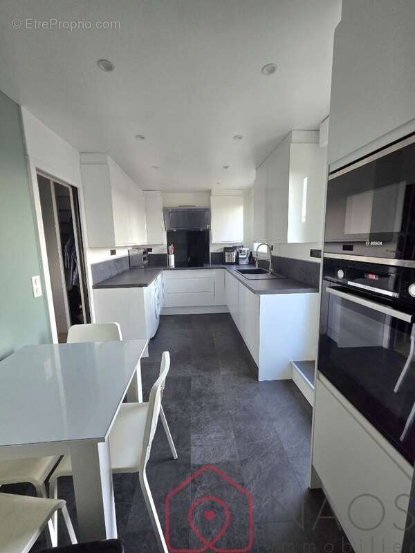 Appartement à LE PLESSIS-ROBINSON