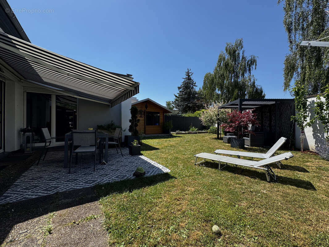 HOENHEIM, maison 4 pièces, jardin, garage. - photo 4