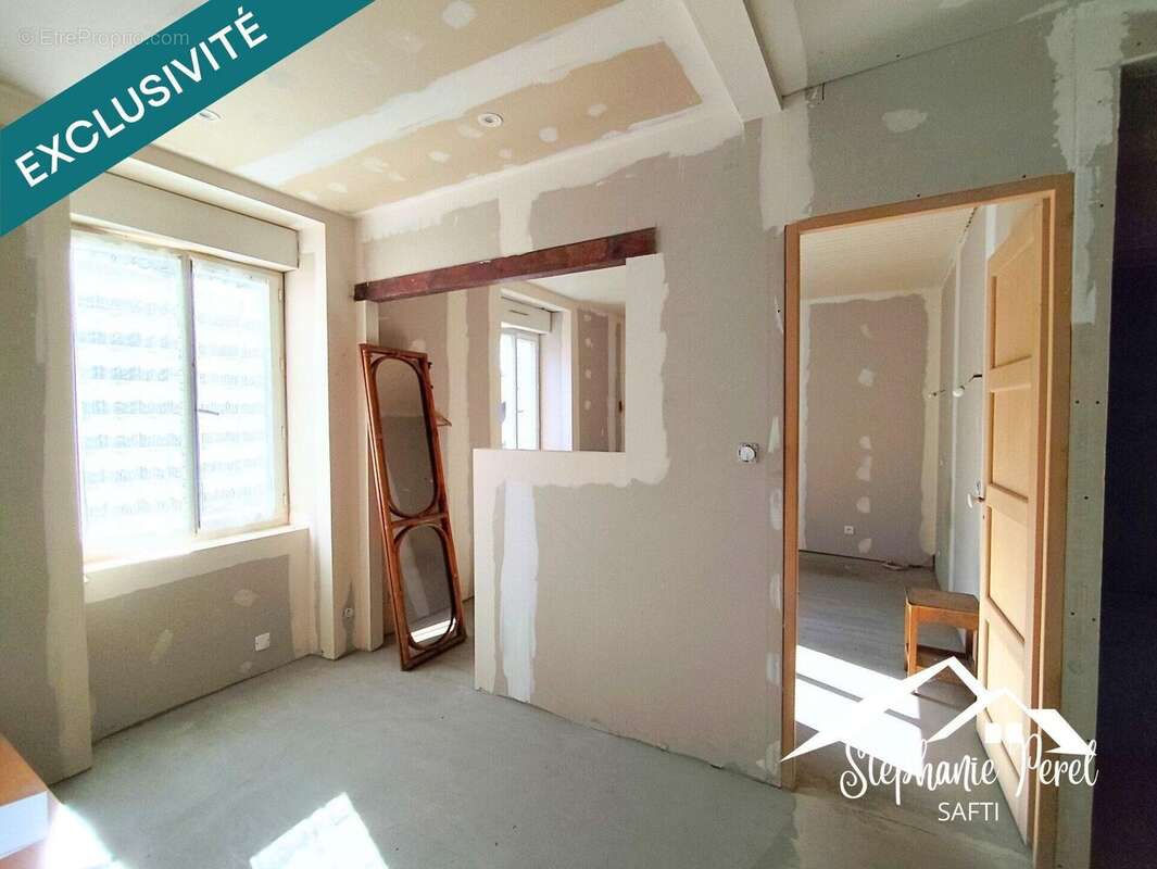 Photo 9 - Maison à PEYRELEVADE