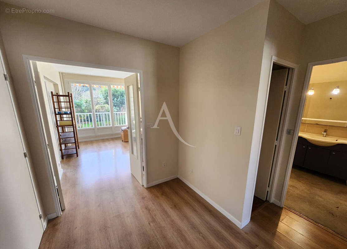 Appartement à DOURDAN