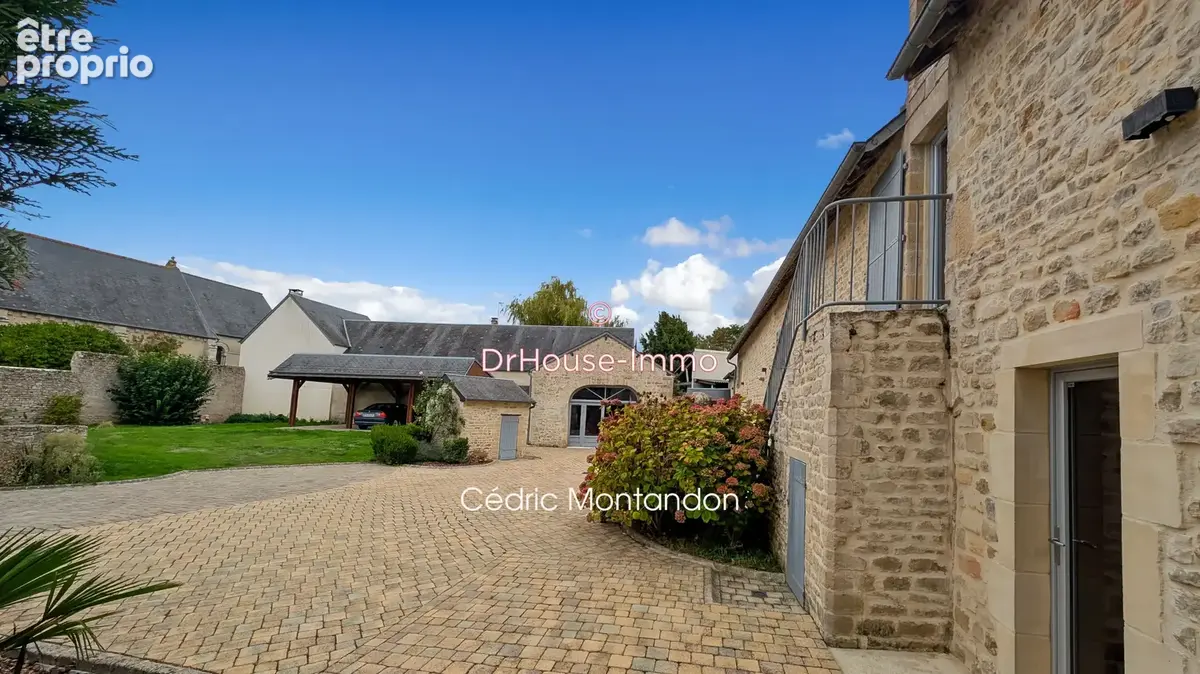 Maison 6 pièces 219 m² à vendre à Carcagny (14740) - photo 2
