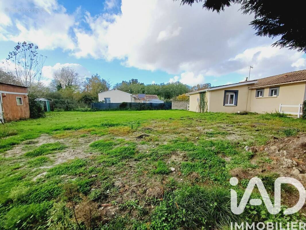 Photo 1 - Maison à SAINT-GERMAIN-D&#039;ESTEUIL