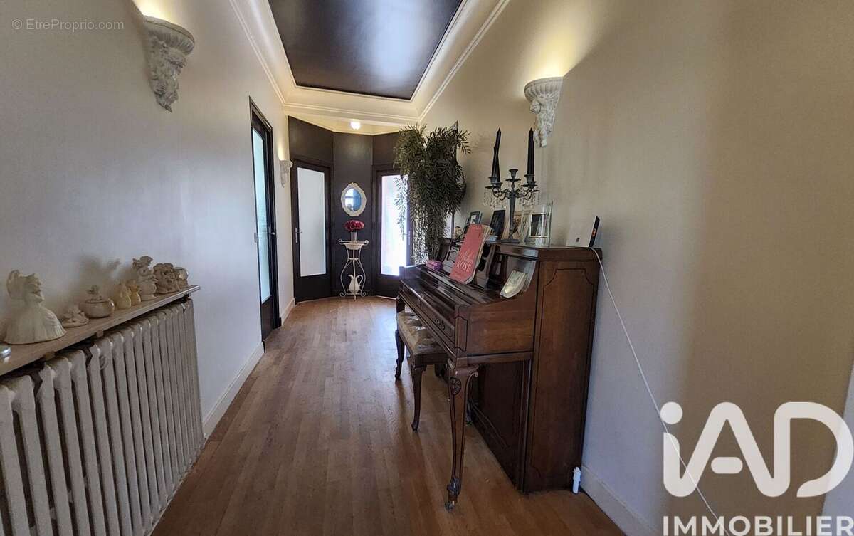 Photo 2 - Maison à TAVERS
