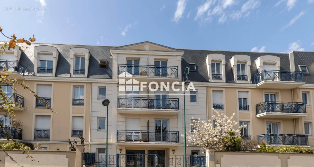 Appartement à CROISSY-SUR-SEINE