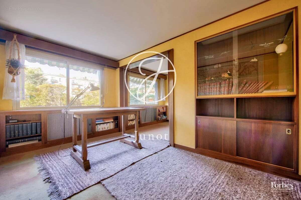 Appartement à SAINT-CLOUD