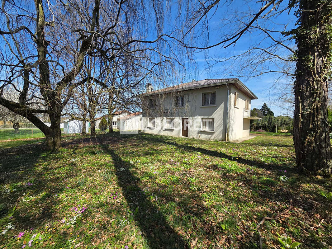 Maison à SAINT-REMY