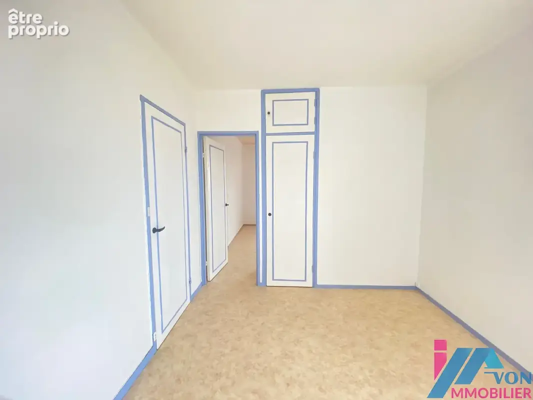 À vendre 125 000 € -  3 pièces 58,59 m2  - dernier étage -  balcon vue dégagée-  parking -   cave -   -  avon - photo 9