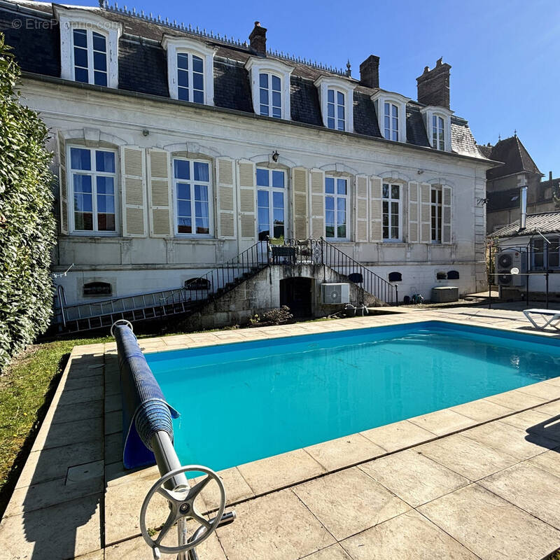 Maison à AUXERRE