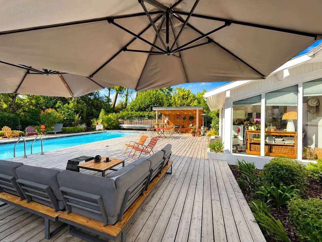 Grande villa de plain-pied avec piscine plein sud  entre les Abatilles et le Pyla - photo 3