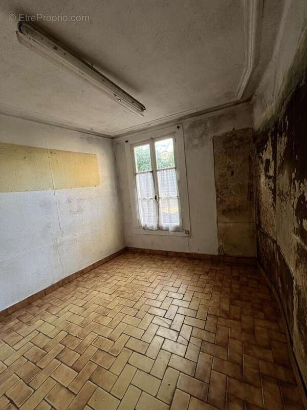Appartement 140 m² à Saint-Pierre-Sur-Dives  - photo 4