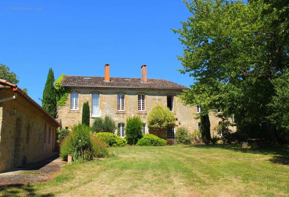 Maison à LAVAUR