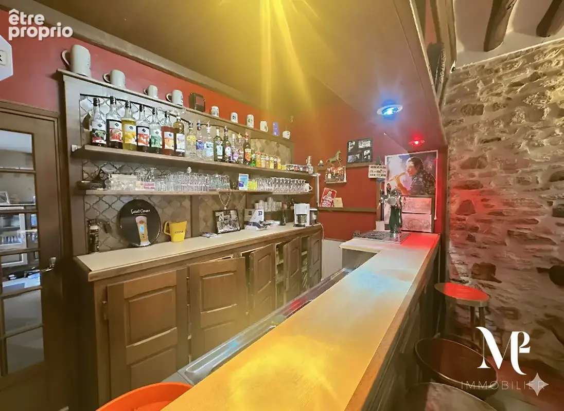 Bar - Tabac - FDJ - Alimentation générale - 230 m² - photo 5