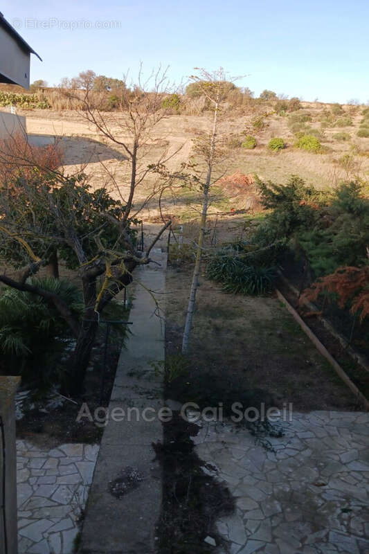 Maison à NISSAN-LEZ-ENSERUNE