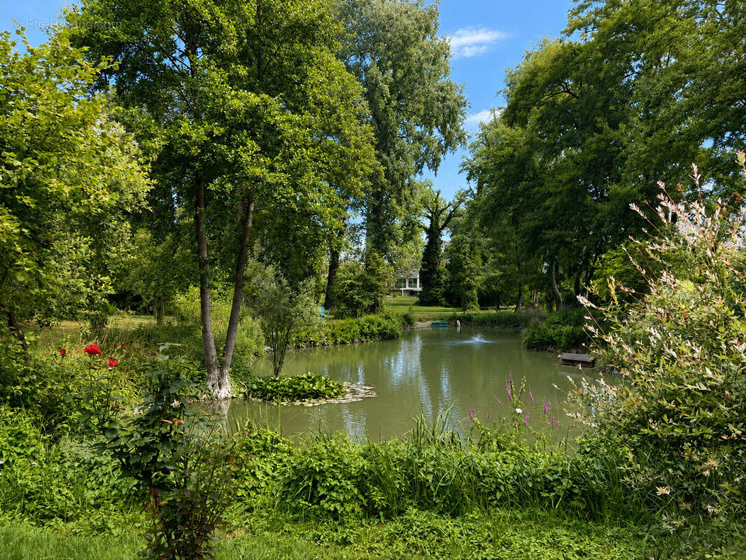 Maison de village - 240m2 - parc arbore - photo 15