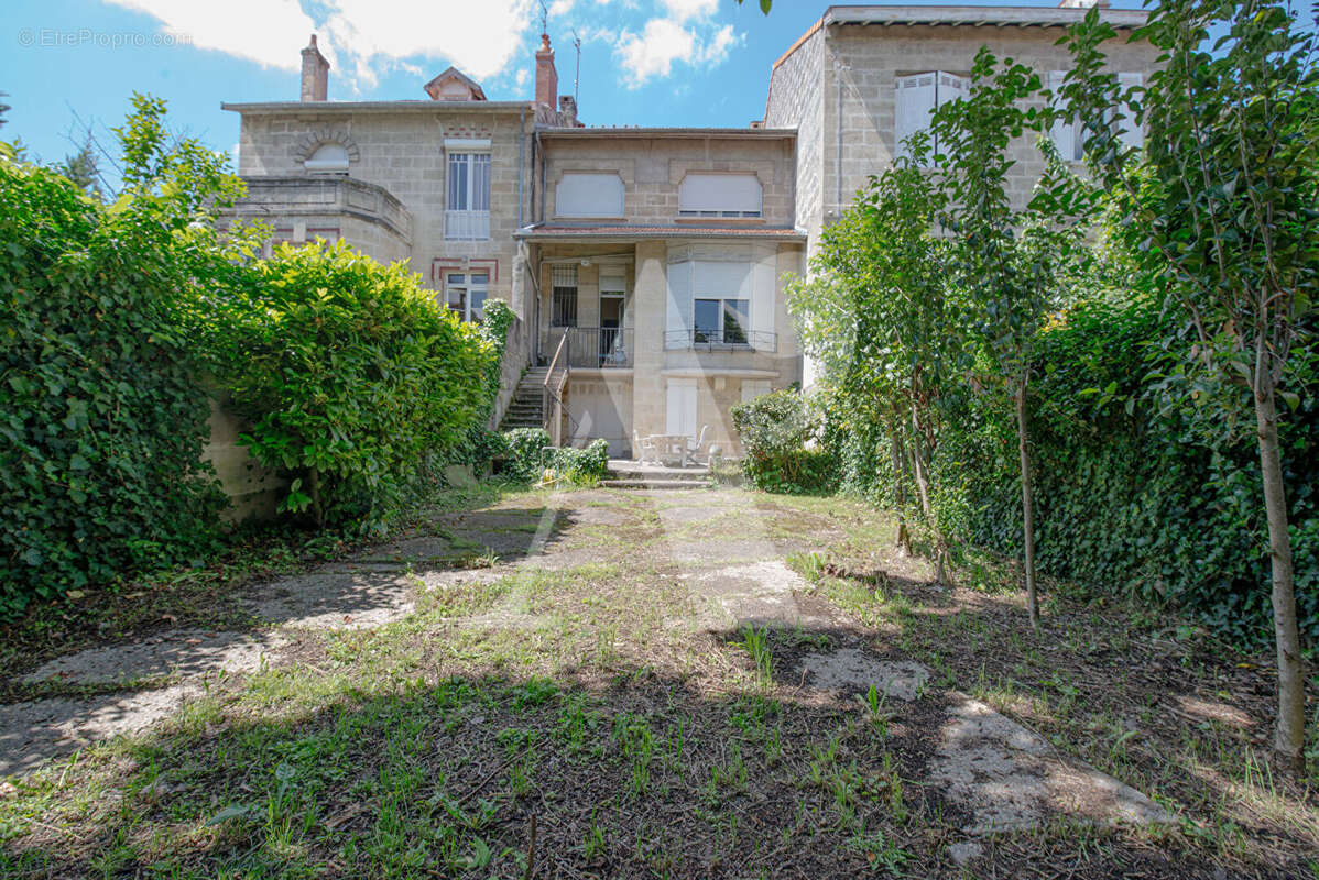 Maison à BORDEAUX