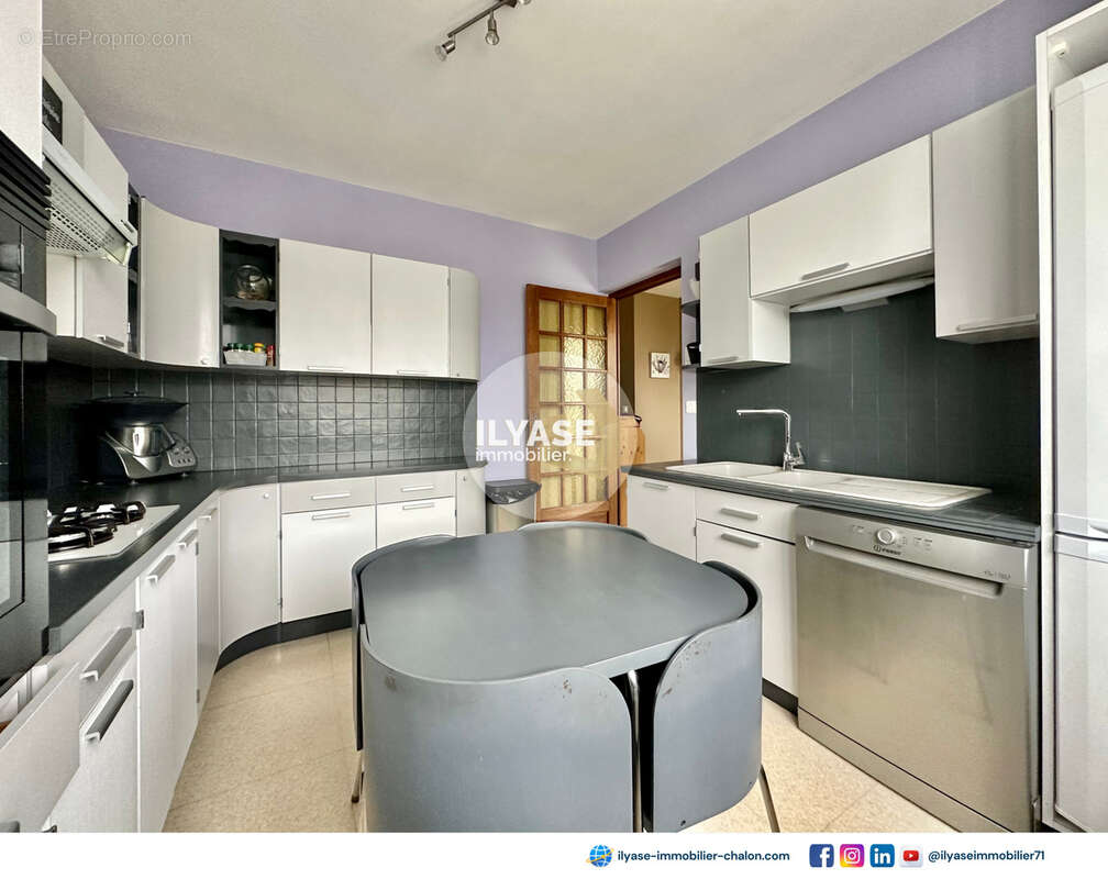 Maison 121 m2  4 ch  664 m2 - photo 11