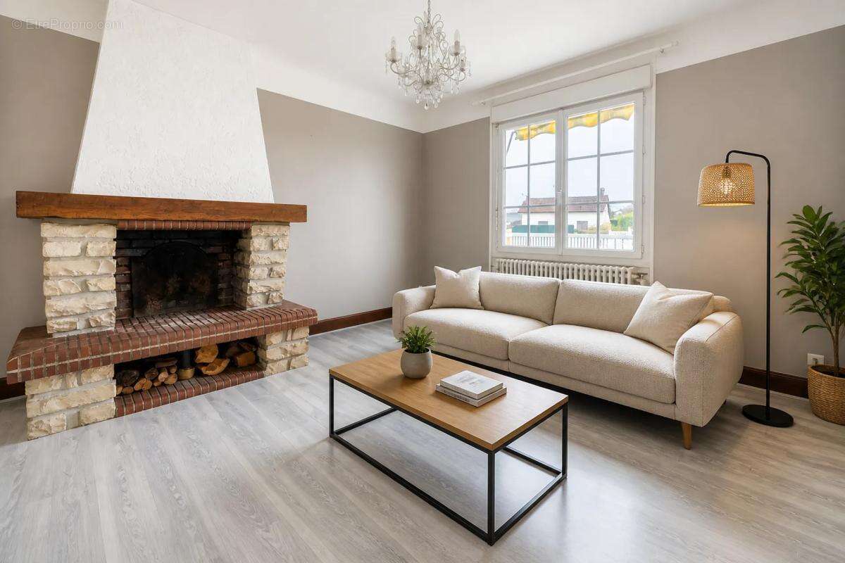 Maison familiale 5 pièces avec jardin à La Couture-Boussey - photo 2