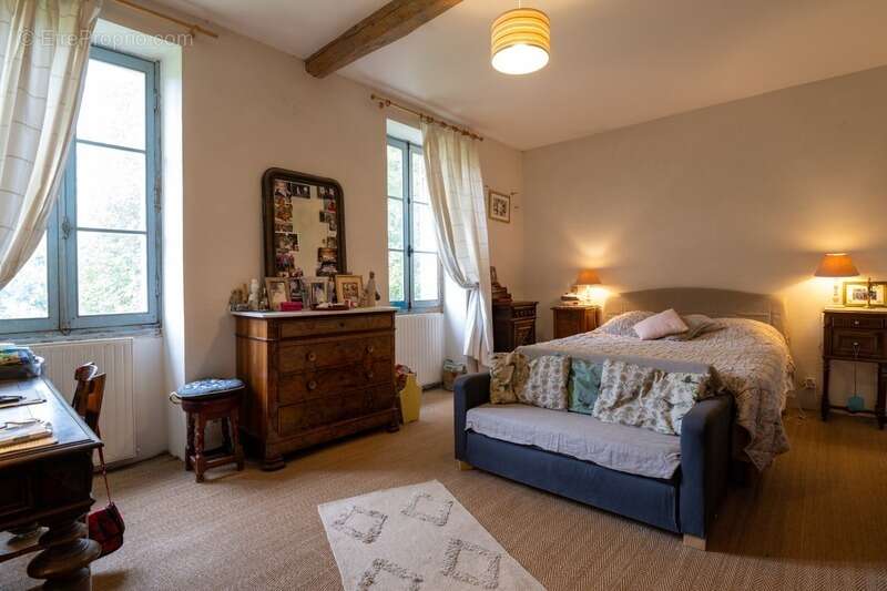 Maison à BELIN-BELIET