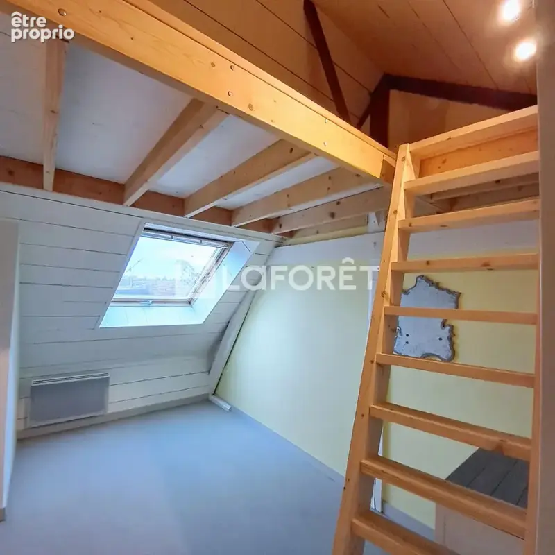 Loheac - maison de bourg atypique, esprit appartement, 4 pièces, 95 m2 - photo 9