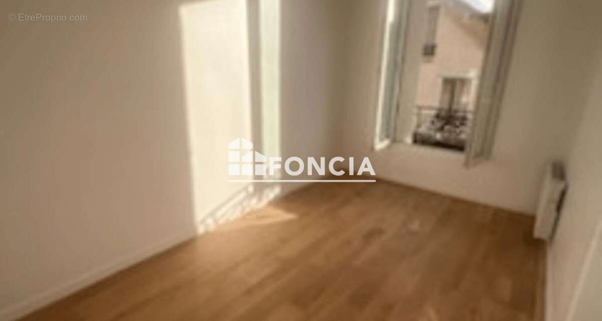 Appartement à VILLENEUVE-SAINT-GEORGES