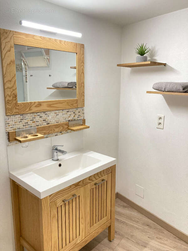 Maison à SAINT-MARTIN-EN-HAUT