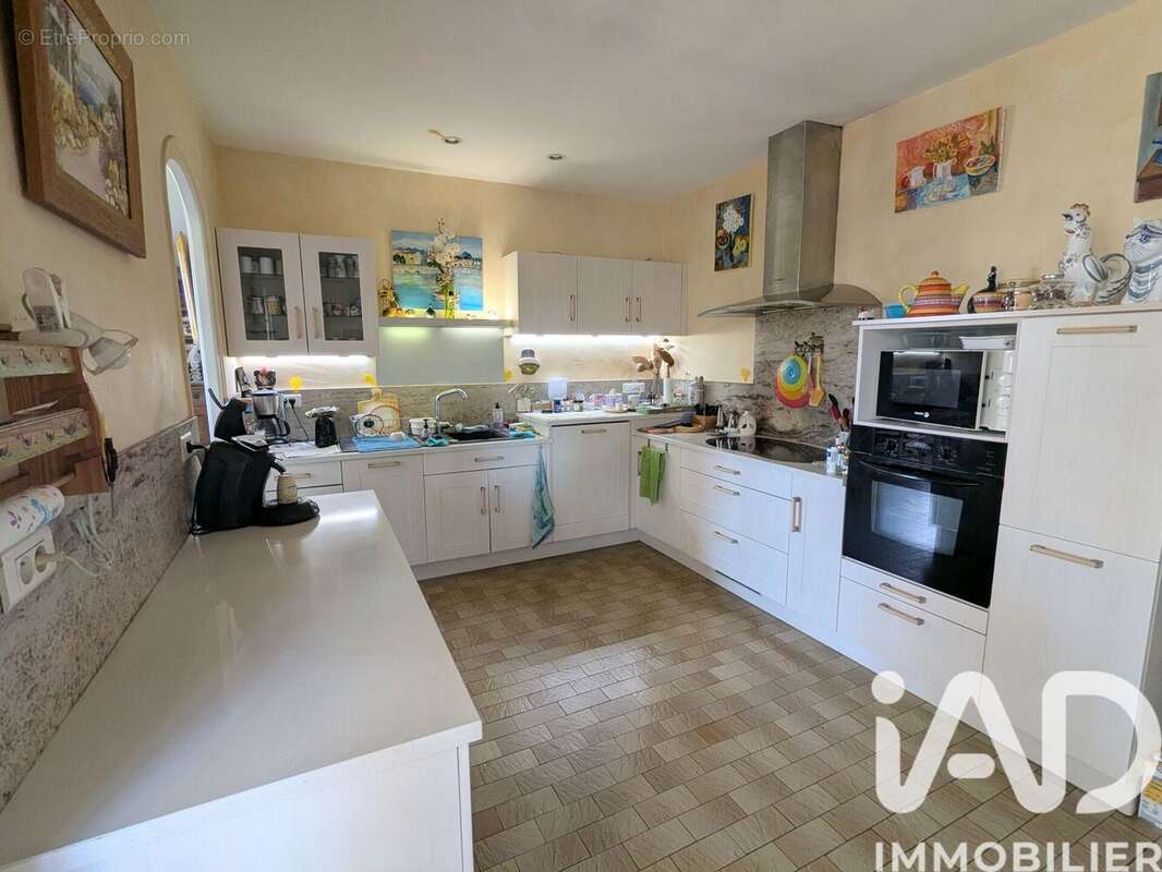 Photo 8 - Maison à SAINT-JUST-SAINT-RAMBERT