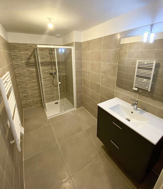 Appartement 70 m² à Frejus  - photo 6