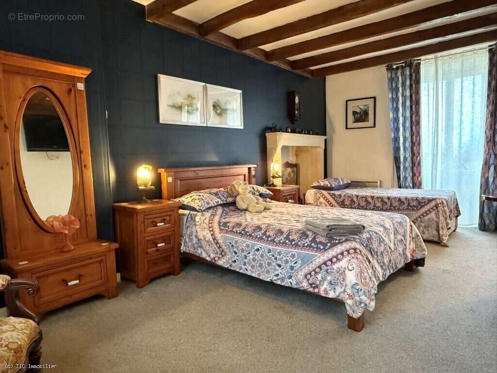 Propriété De Caractère Avec Fort Potentiel Touristique Et Commercial - photo 22
