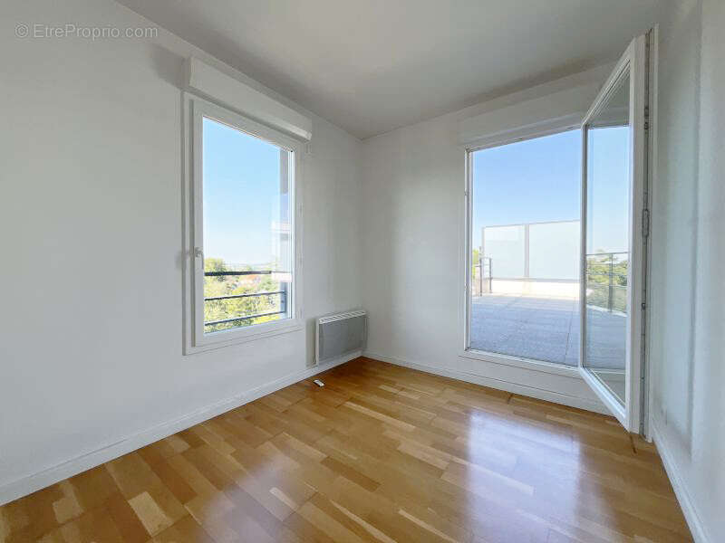Appartement à QUINCY-SOUS-SENART