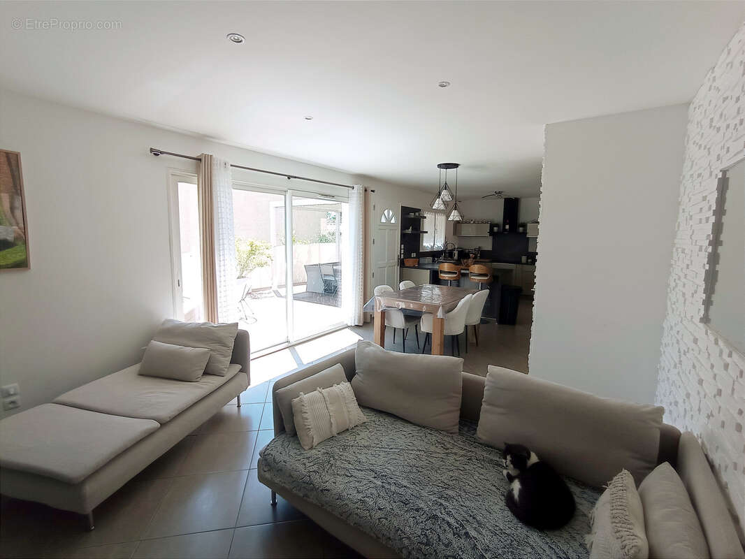 Maison 4 pièces 93 m2 La Seyne-sur-Mer - photo 3