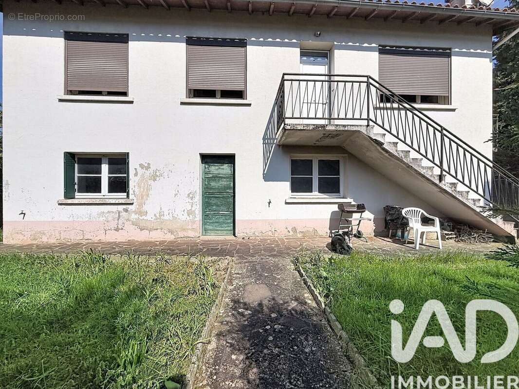 Maison 122 m² à Millau  - photo 3