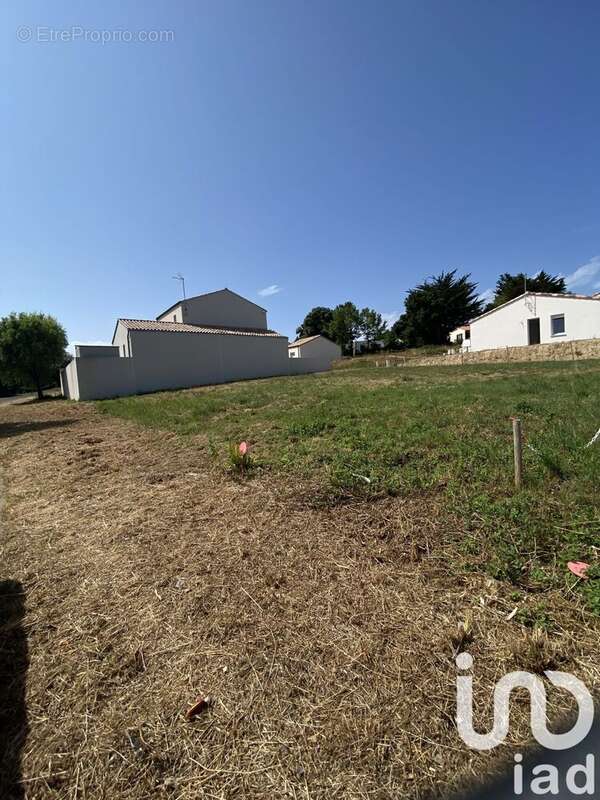 Photo 2 - Terrain à TALMONT-SAINT-HILAIRE