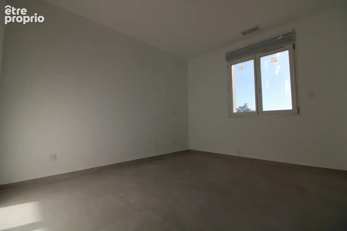 Villa 4 chambres + garage + bassin de baignades. - photo 16