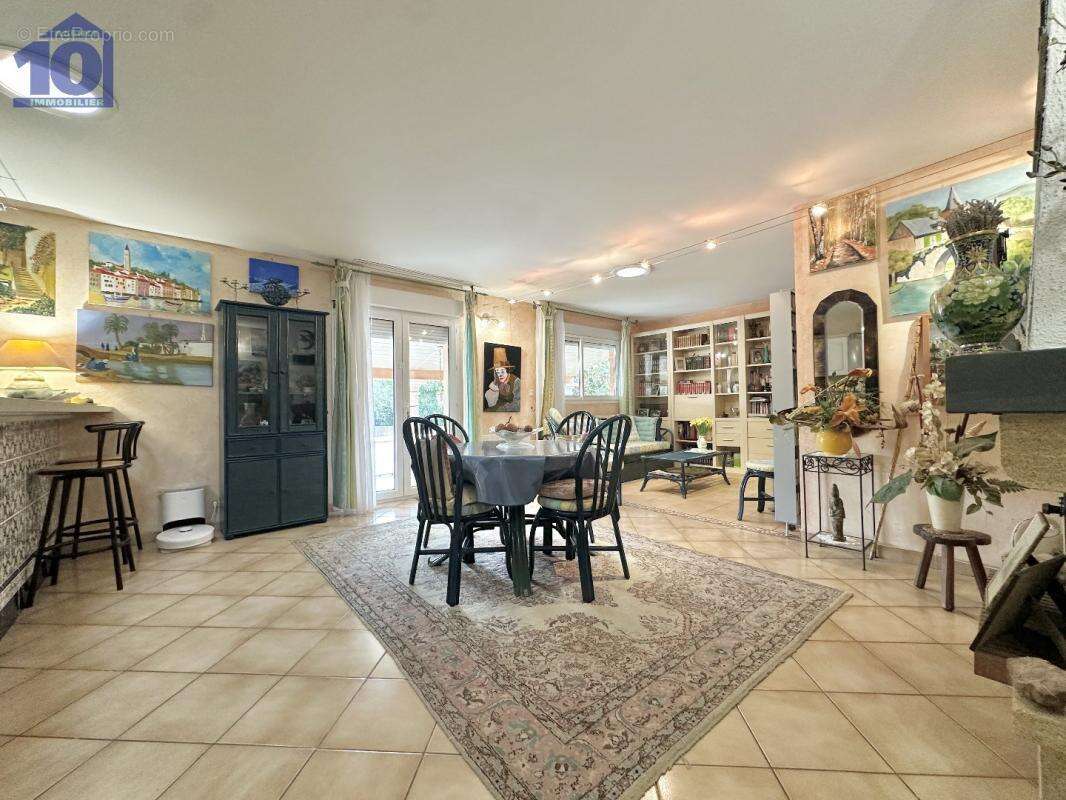 Maison à VALRAS-PLAGE