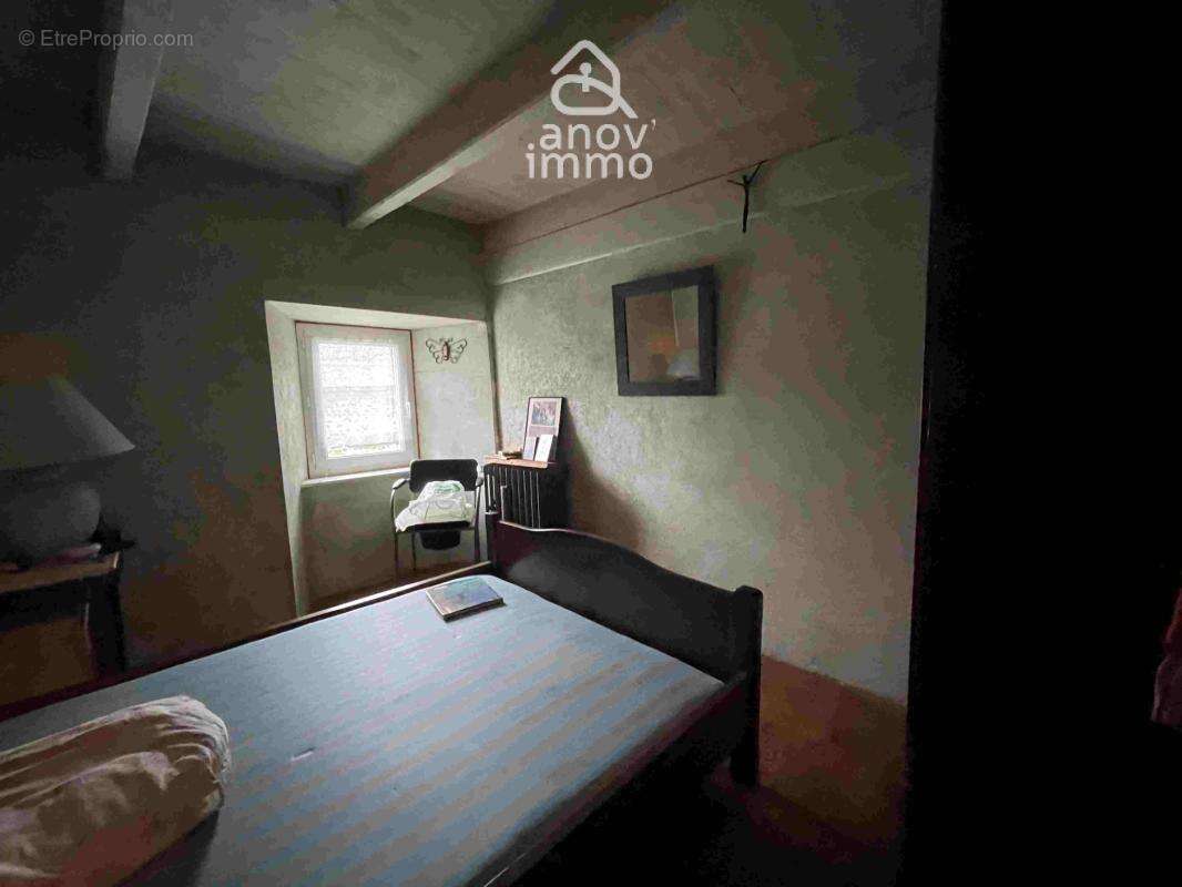 Cantal - RETOUR A LA VENTE -  Charmante maison de village- - photo 6